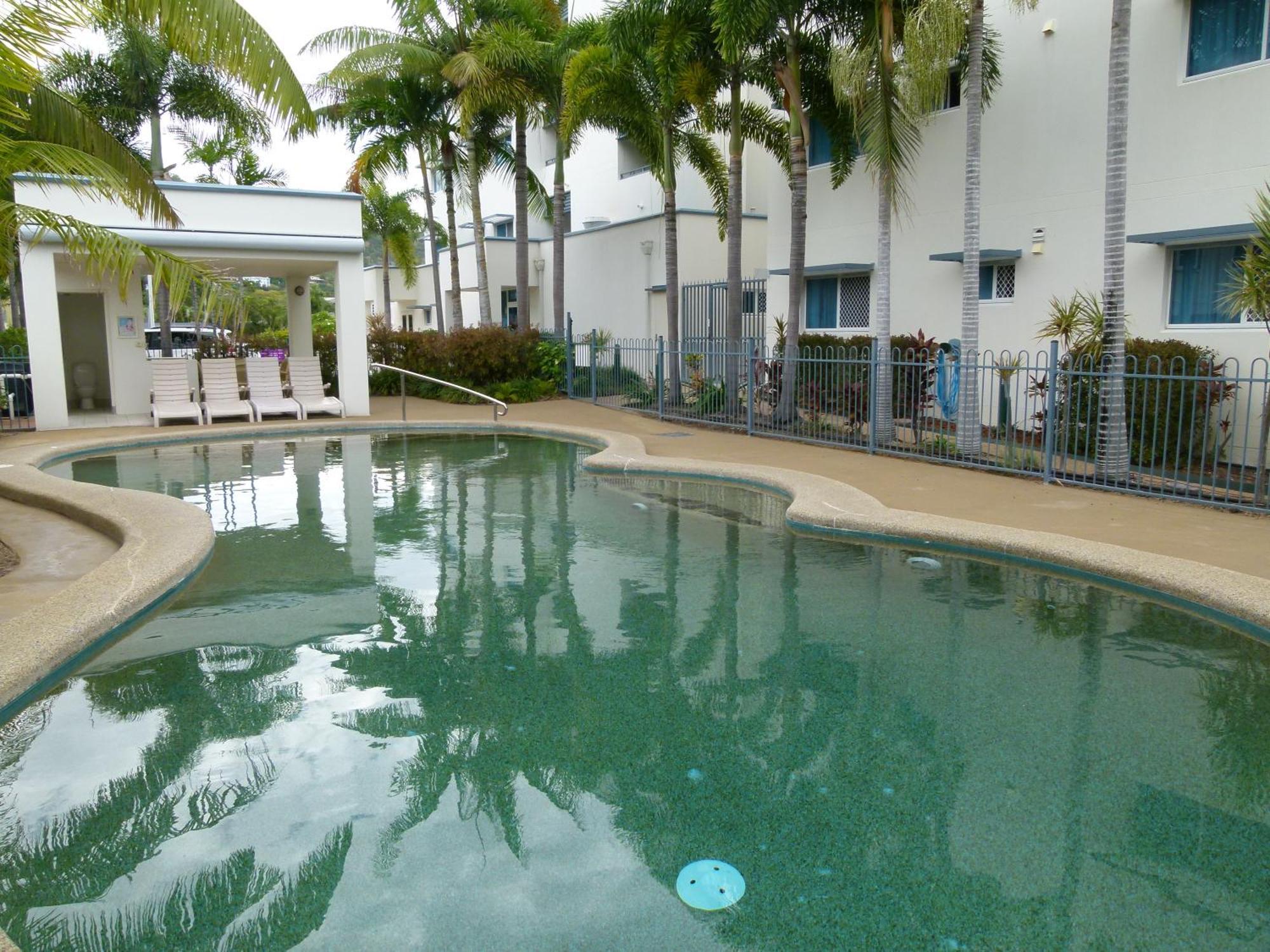 Madison Ocean Breeze Apartments Townsville Esterno foto