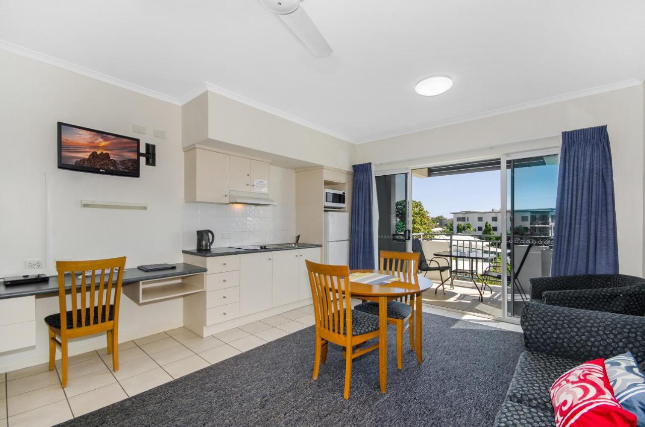 Madison Ocean Breeze Apartments Townsville Esterno foto