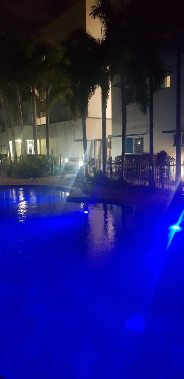 Madison Ocean Breeze Apartments Townsville Esterno foto